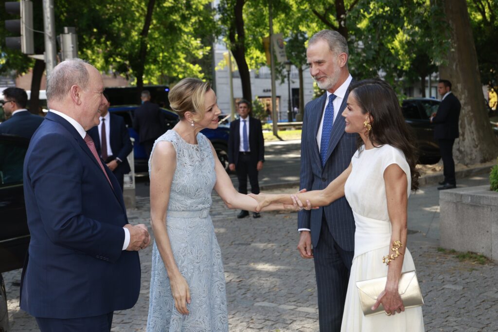 Princess Charlene surprises with gesture to Queen Letizia